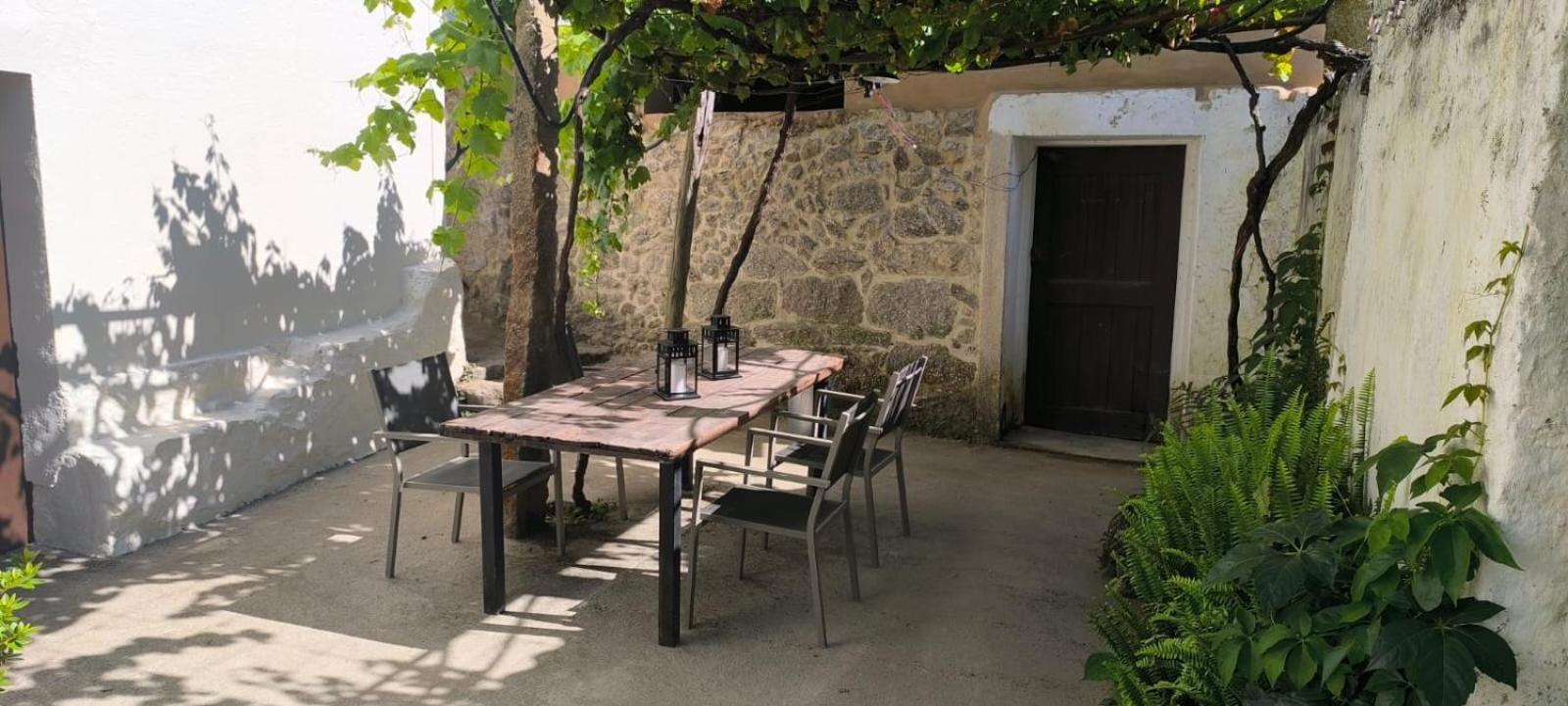Villa A Barraca. Casa Con Jardin Y Vistas A La Ria Bueu Esterno foto